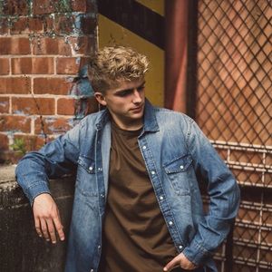 Meet your Posher, Dylan